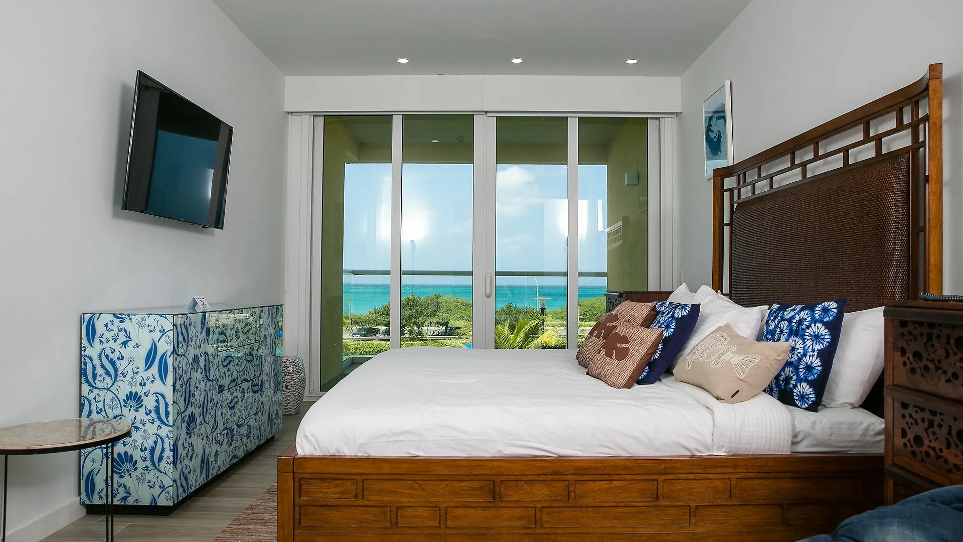 Blue Residences Palm Beach Apart Otel