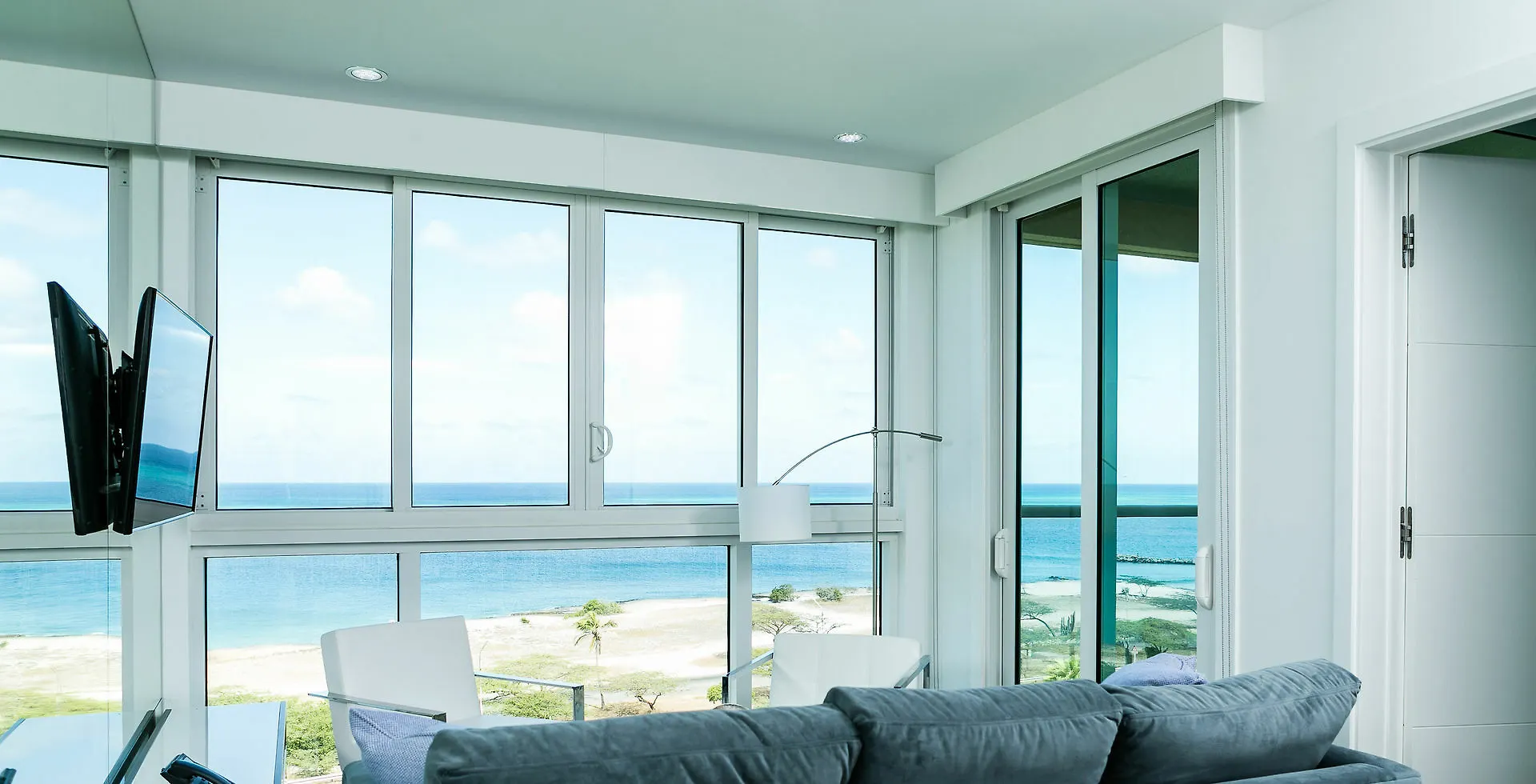 Blue Residences Palm Beach
