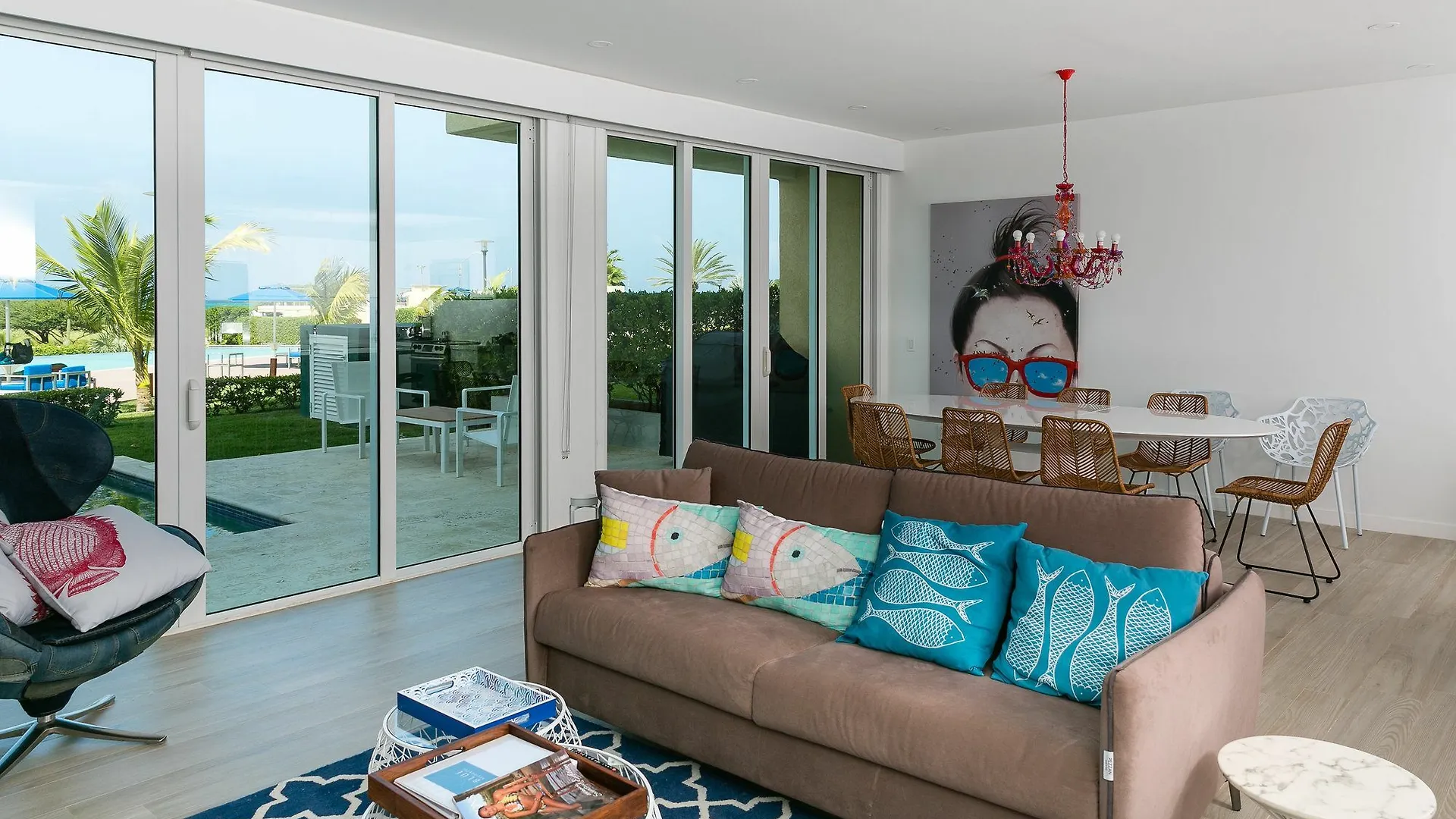 Blue Residences Palm Beach Aparthotel