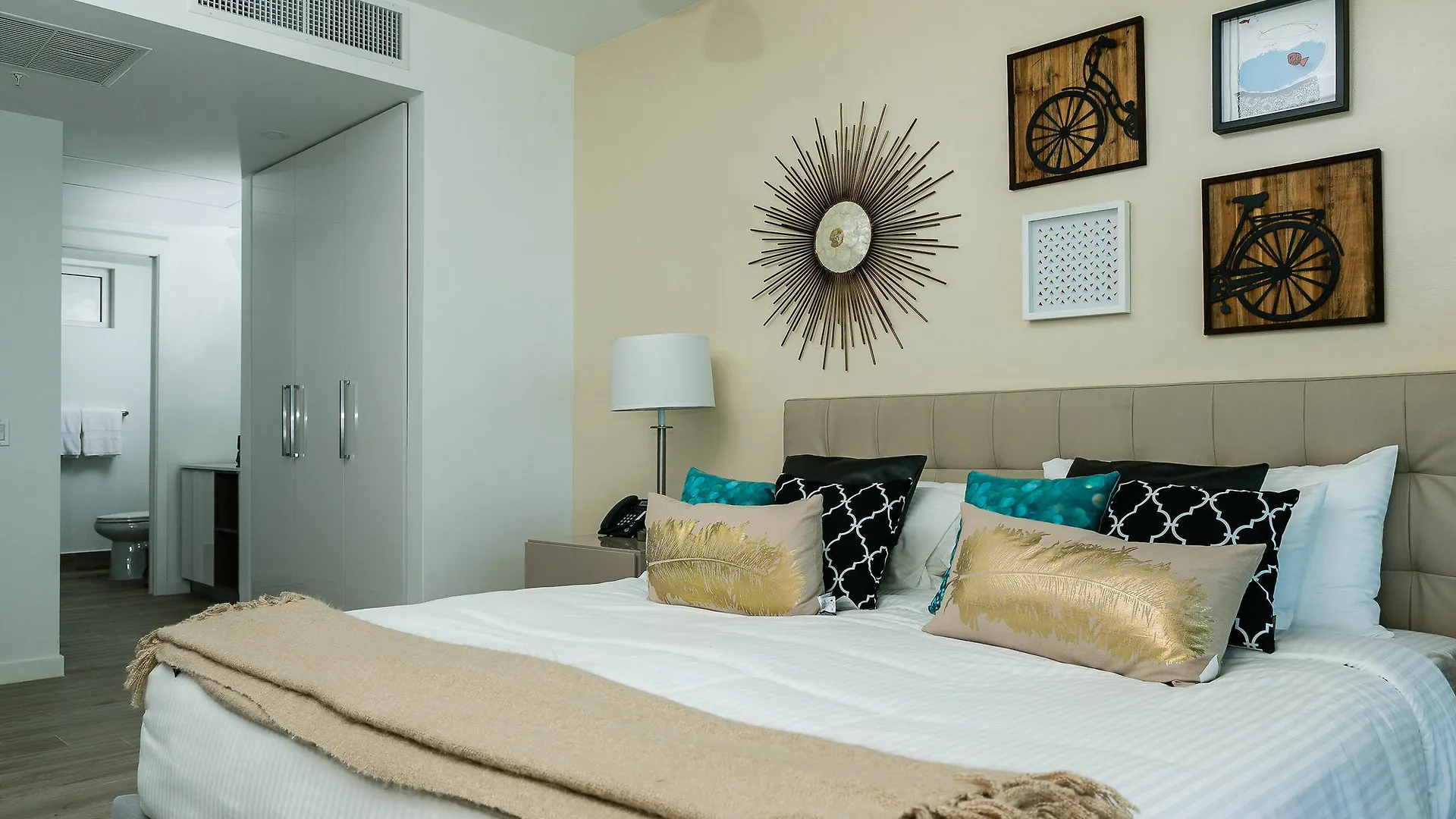 Aparthotel Blue Residences Palm Beach