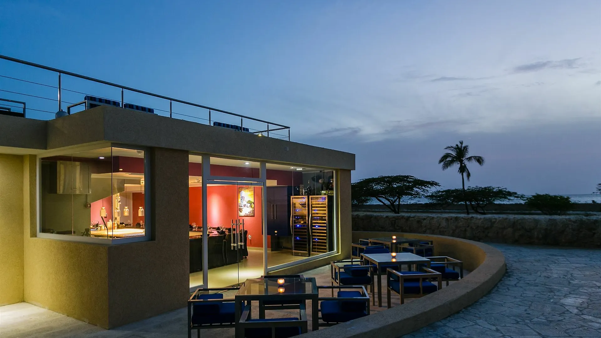 Blue Residences Palm Beach Aparthotel