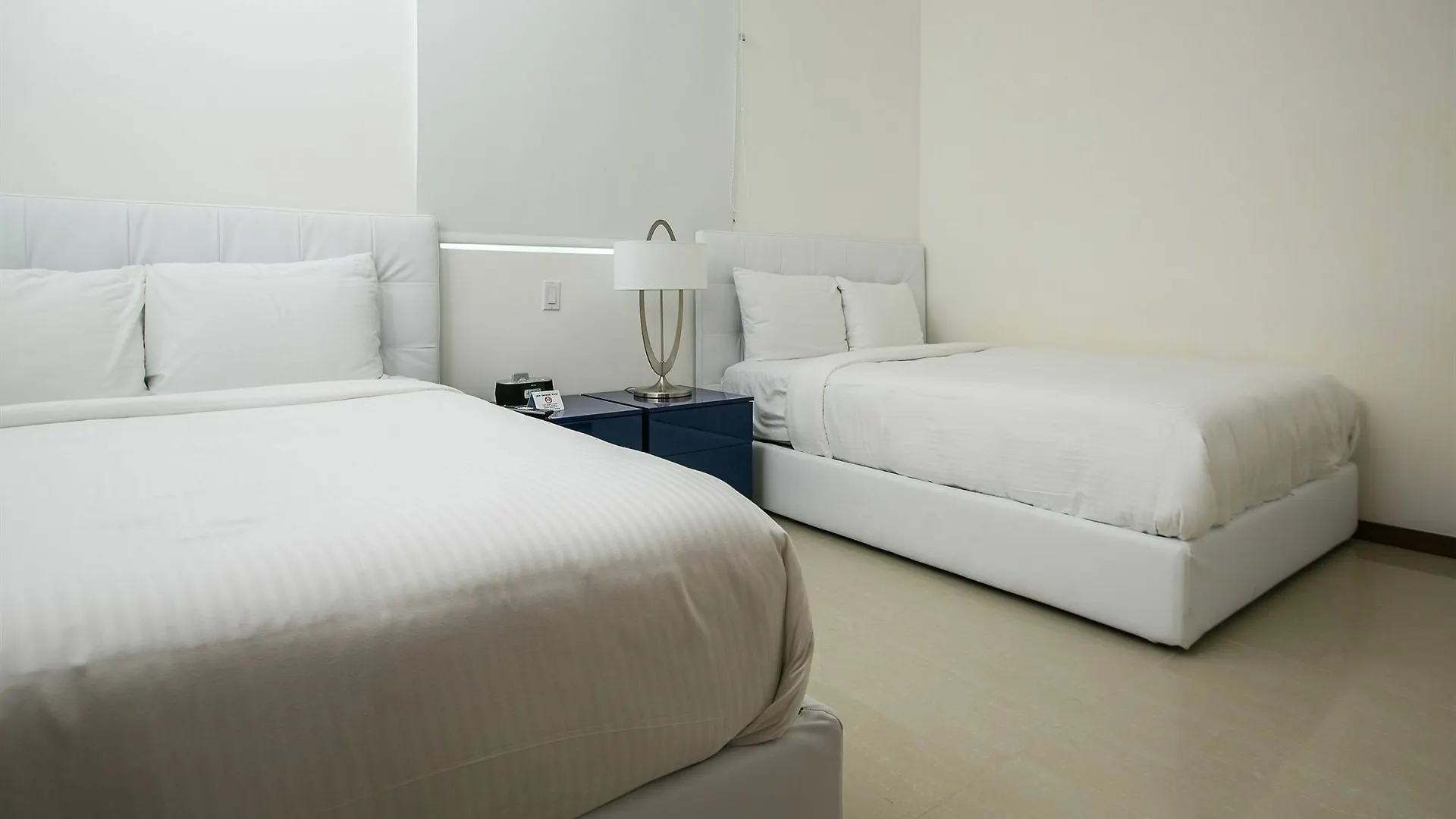 ***** Aparthotel Blue Residences Palm Beach Aruba