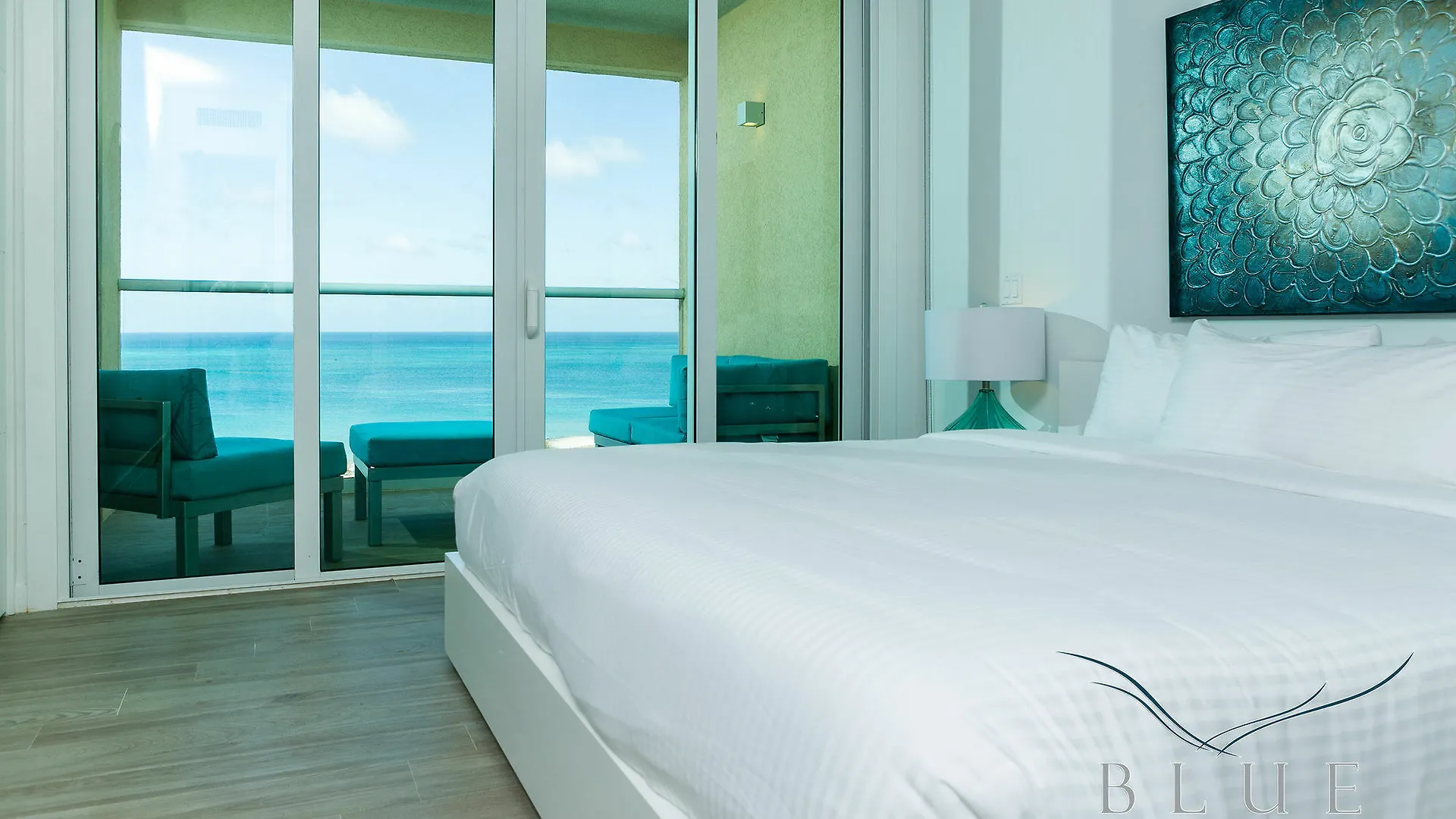 Blue Residences Palm Beach Aparthotel
